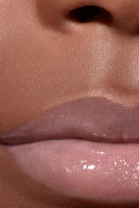 chanel rouge coco gloss icing.